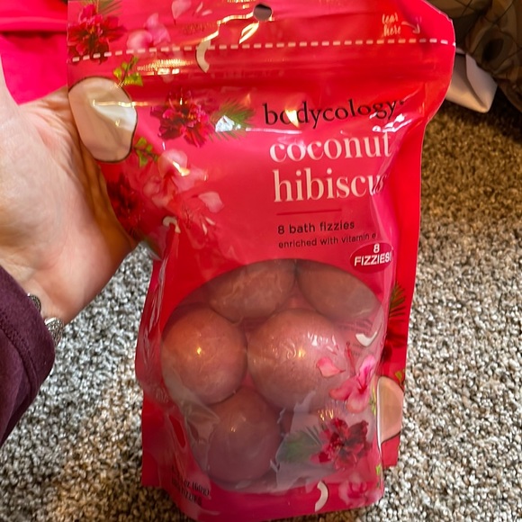 bodycology Other - Bodycology Bath Bombs